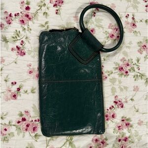 Hobo clutch wallet dark jade green with O-ring